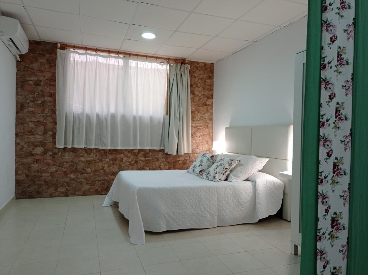 Estudio Centrico En Агилас Экстерьер фото